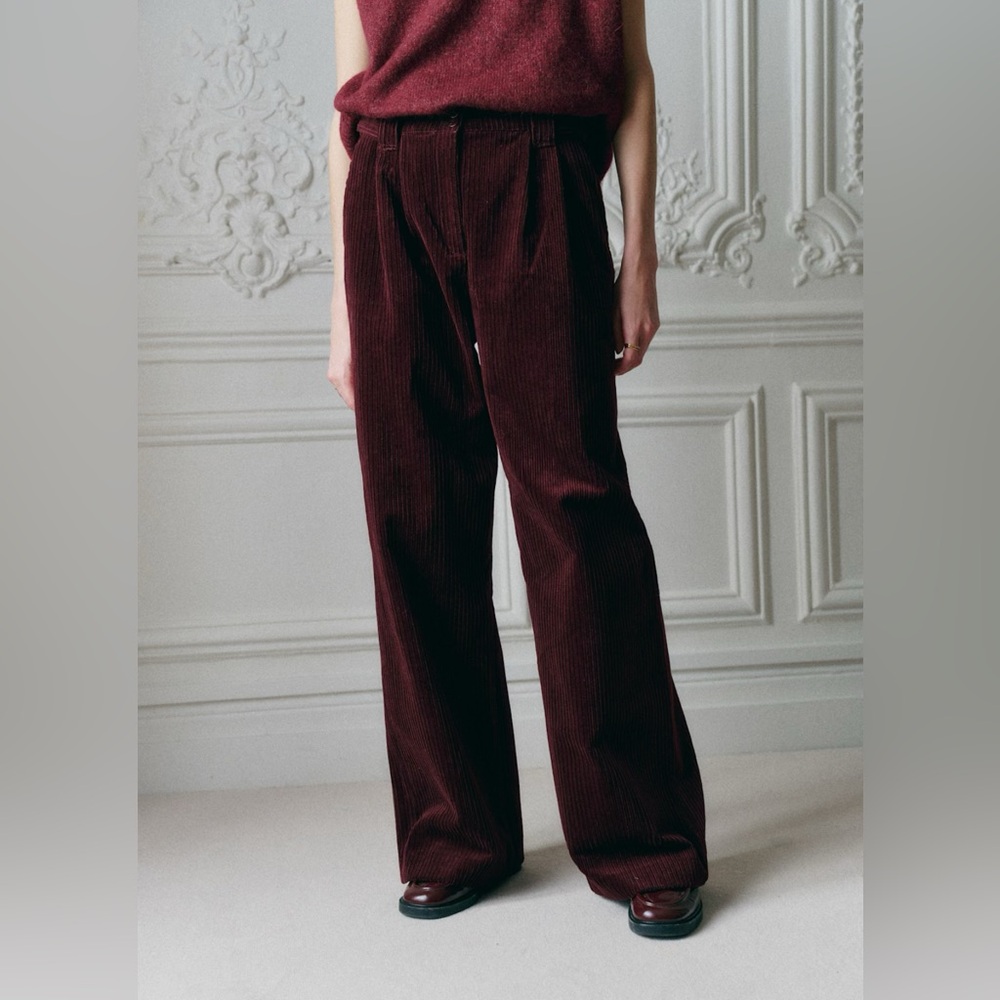 Sézane Ari Corduroy Pant in Burgundy